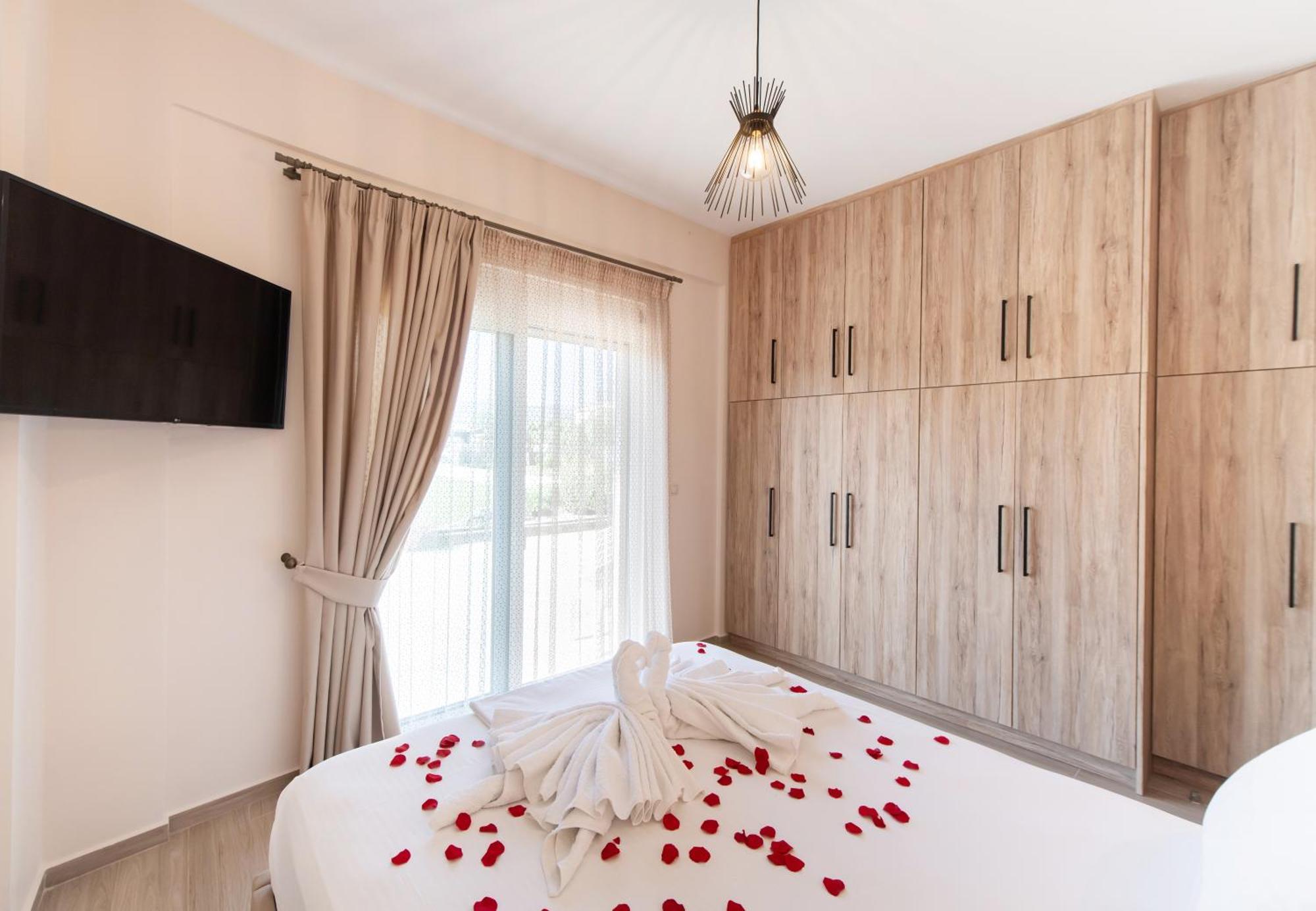 Ruellia Luxury Apartments Kalligoni Exterior foto