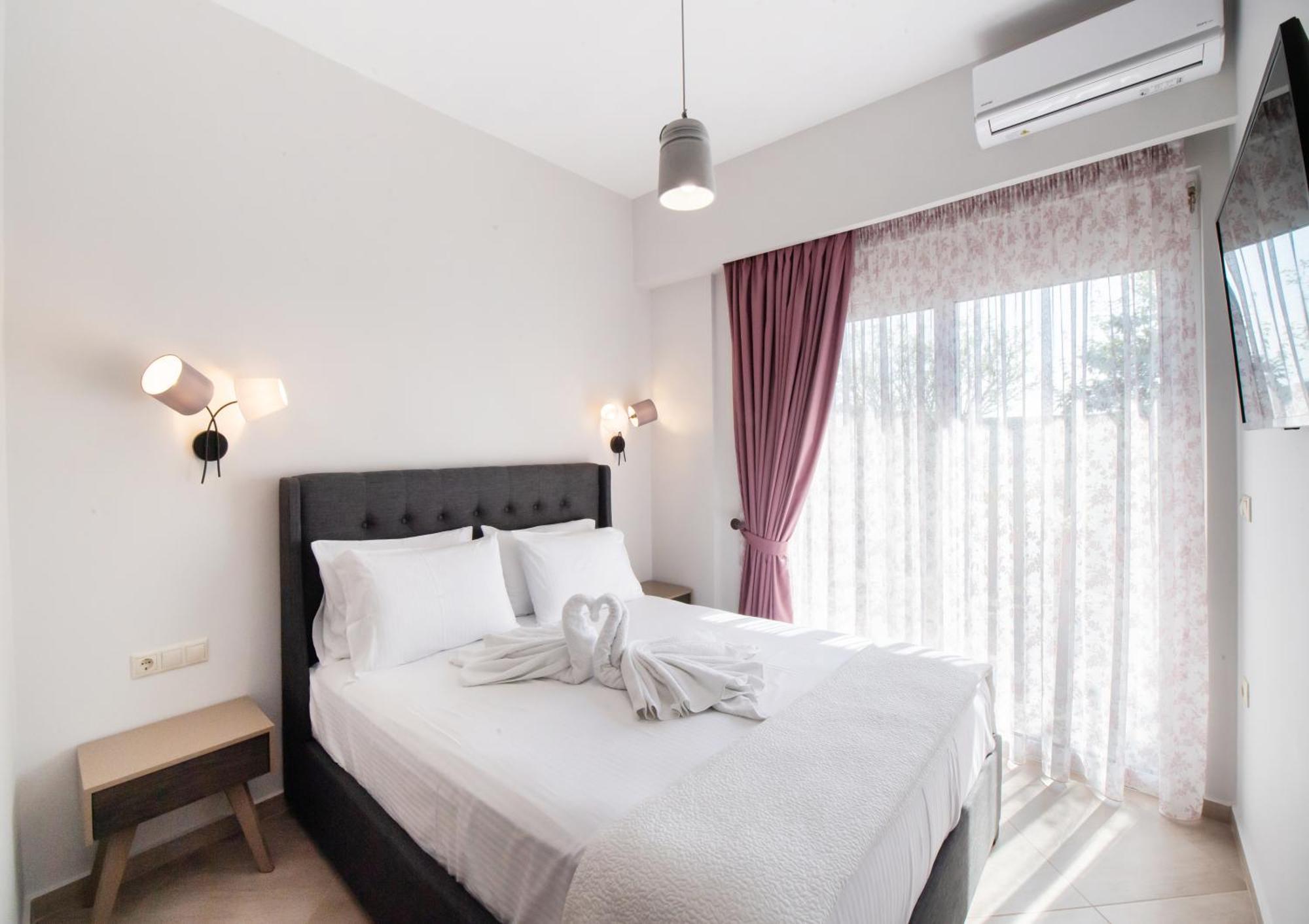 Ruellia Luxury Apartments Kalligoni Exterior foto
